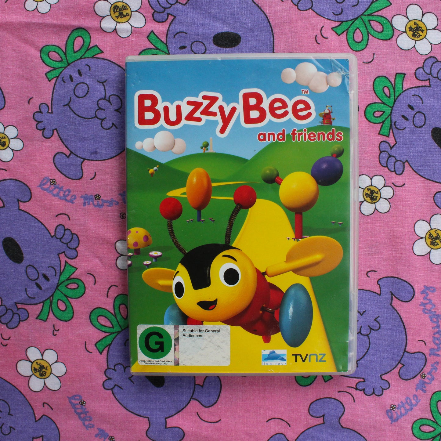 Buzzy Bee and Friends DVD (2009)