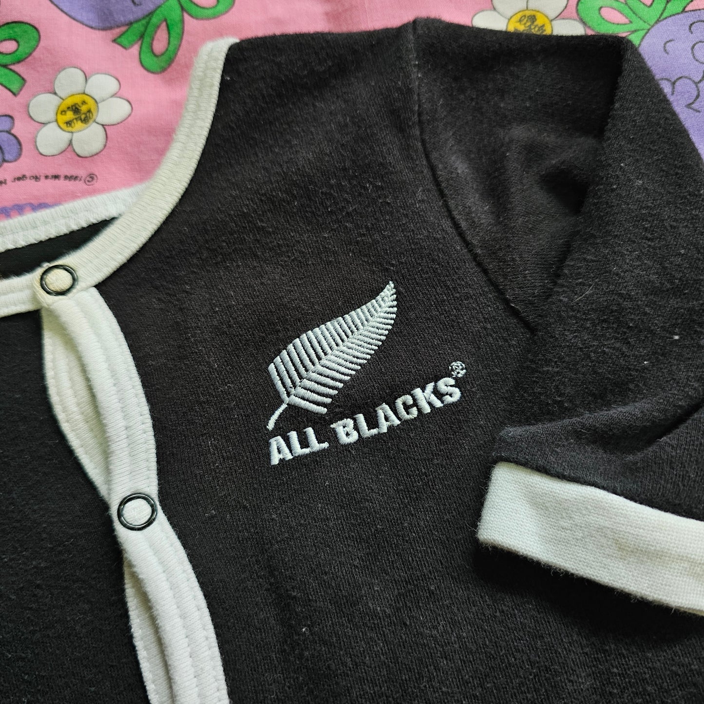 All Blacks Onesie - Size 00