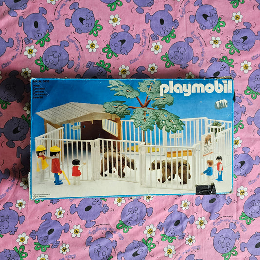 Playmobil Set: #3435 - Bear Cage (1981)