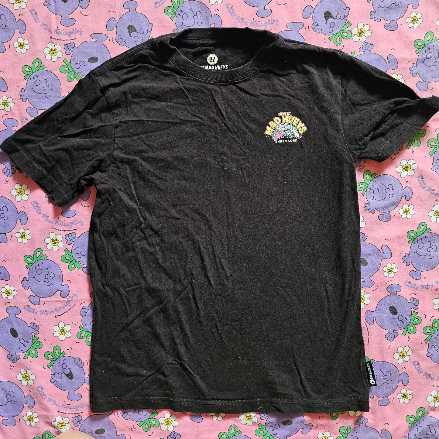 The Mad Hueys Tshirt - Size 14 Youth