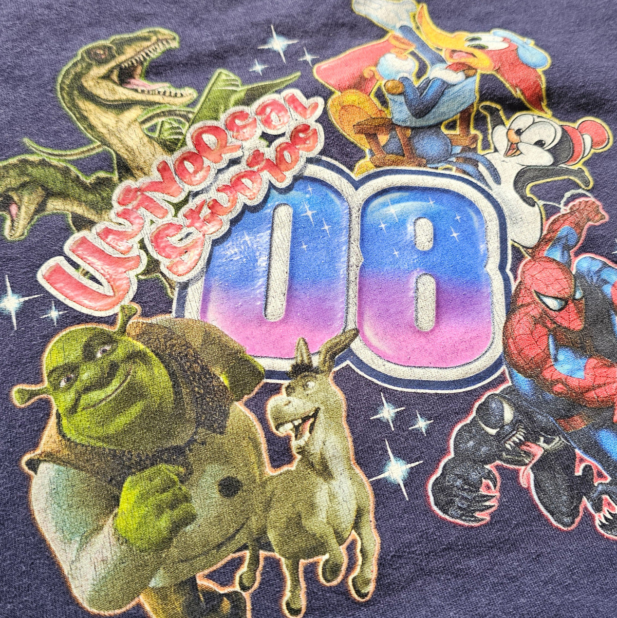 Universal Studios '08 Tshirt - Size L Youth