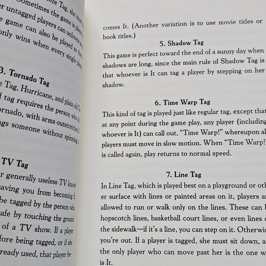 The Pocket Daring Books for Girls: Things to Do (2008)