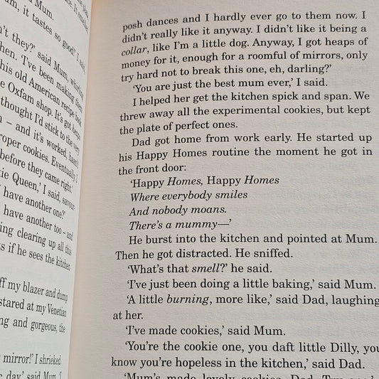 Cookie - Jacqueline Wilson (2008)