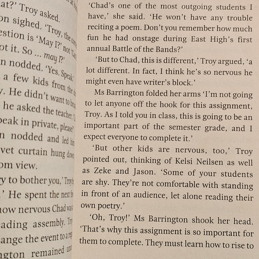 High School Musical: Stories from East High #3 - Poetry in Motion (2007)