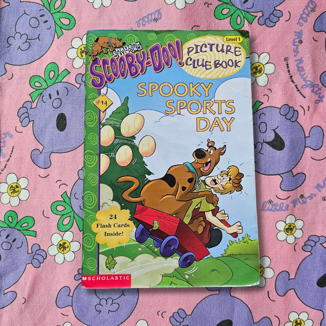Scooby-Doo! Picture Clue Book #14: Spooky Sports Day (2003)
