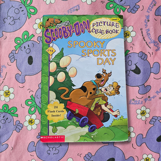 Scooby-Doo! Picture Clue Book #14: Spooky Sports Day (2003)