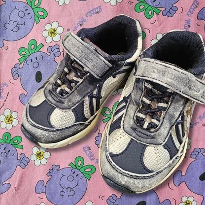 Vintage Grosby Thomas the Tank Engine Sneakers - Size 6