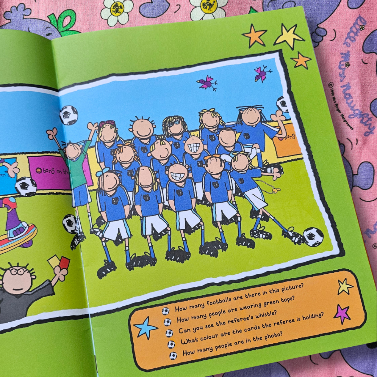 Bang on the Door: Football Crazy It's a Goal Activity Book (2005)