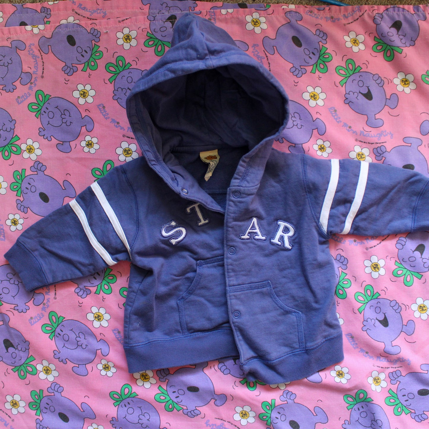 Vintage Teeny Weeny Hoodie - Size 00