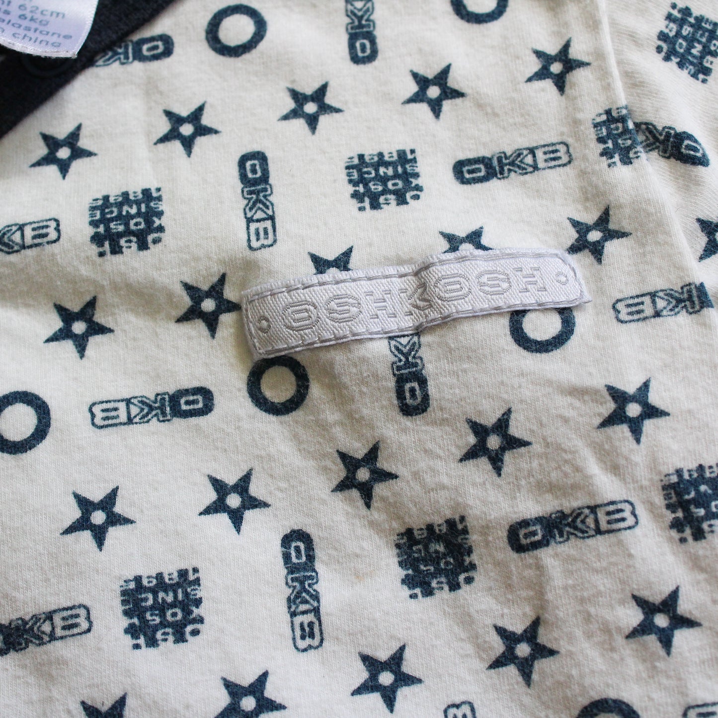 OshKosh Bodysuit - Size 000